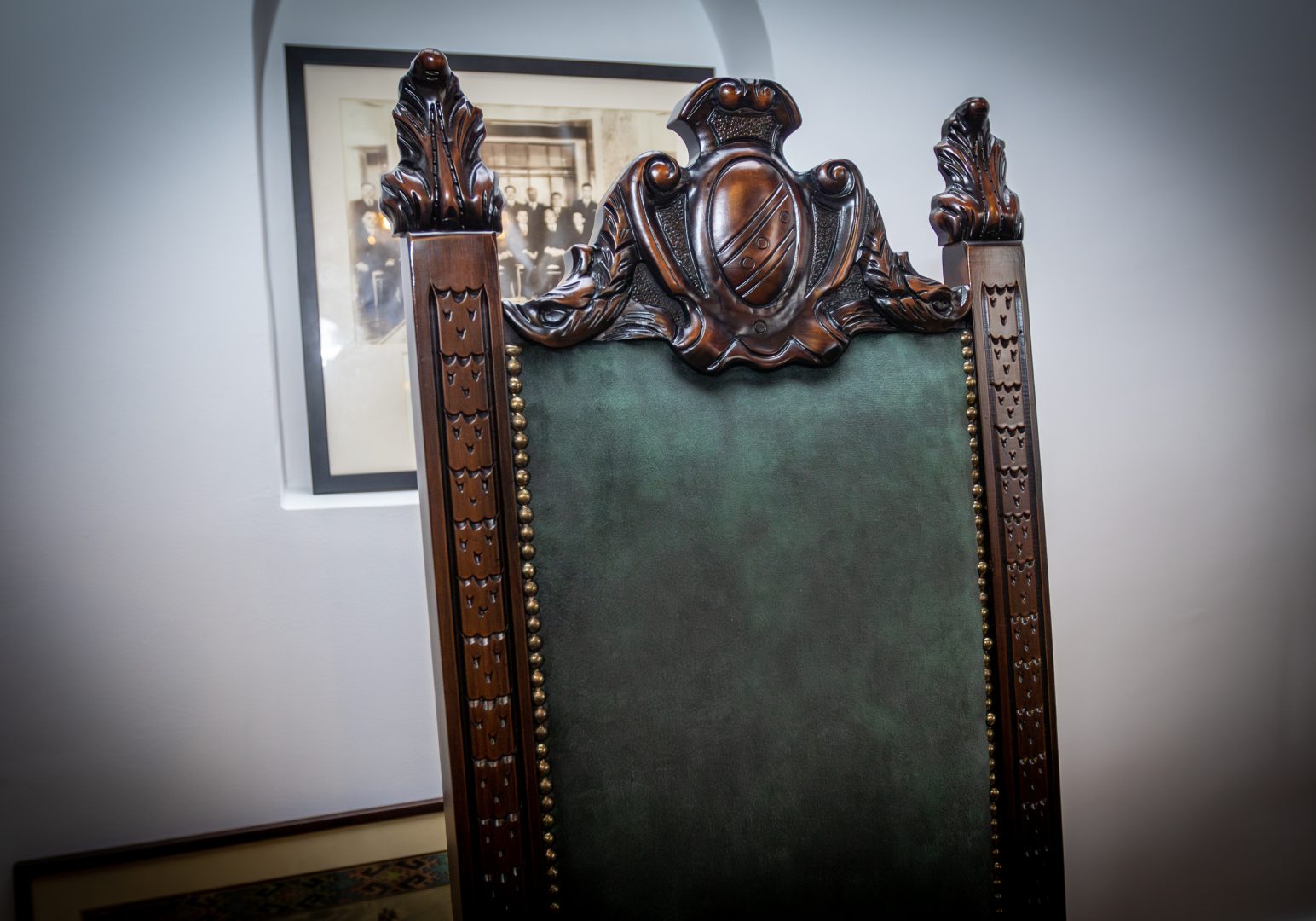 Art. History. Experience. – O incursiune unică în poker room privat București la Casa Tătărăscu 3 Art. History. Experience. – O incursiune unică în poker room privat București la Casa Tătărăscu